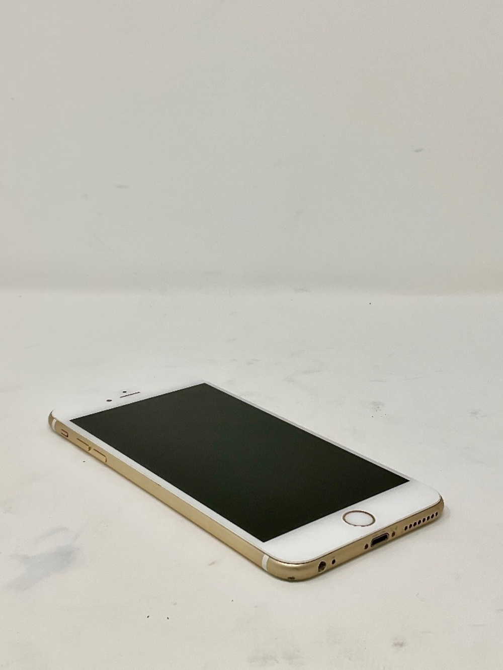 LIKE NEW: ISO Apple Iphone SmartPhone 6S Plus Gold with 64GB